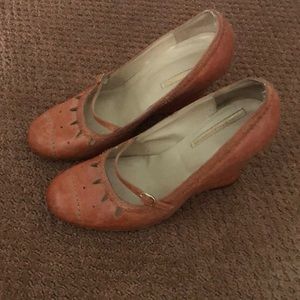 Pink Wedge Alberto Fermani size 39. All leather.